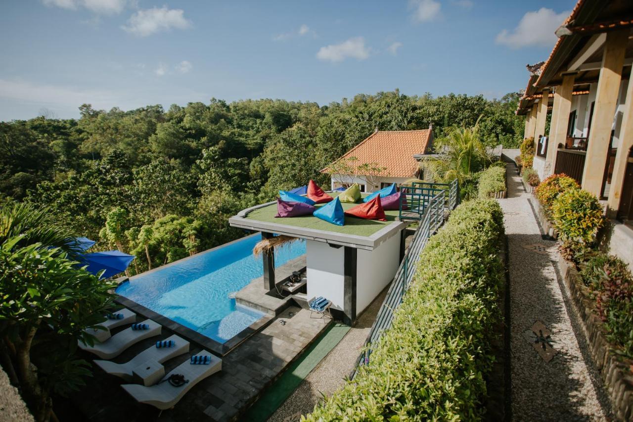 Abasan Hill Hotel And Spa Toyapakeh Exterior photo