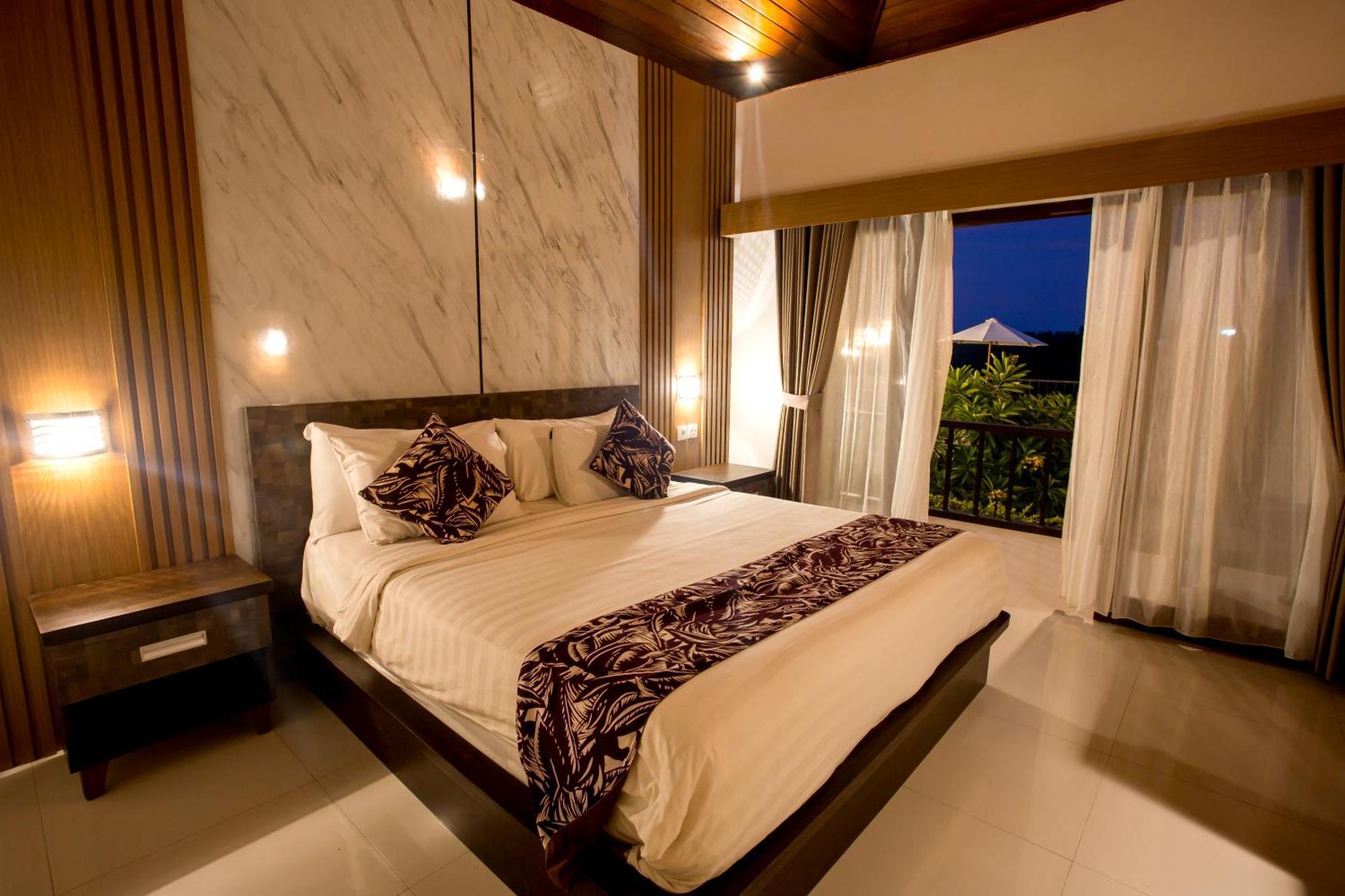 Abasan Hill Hotel And Spa Toyapakeh Exterior photo